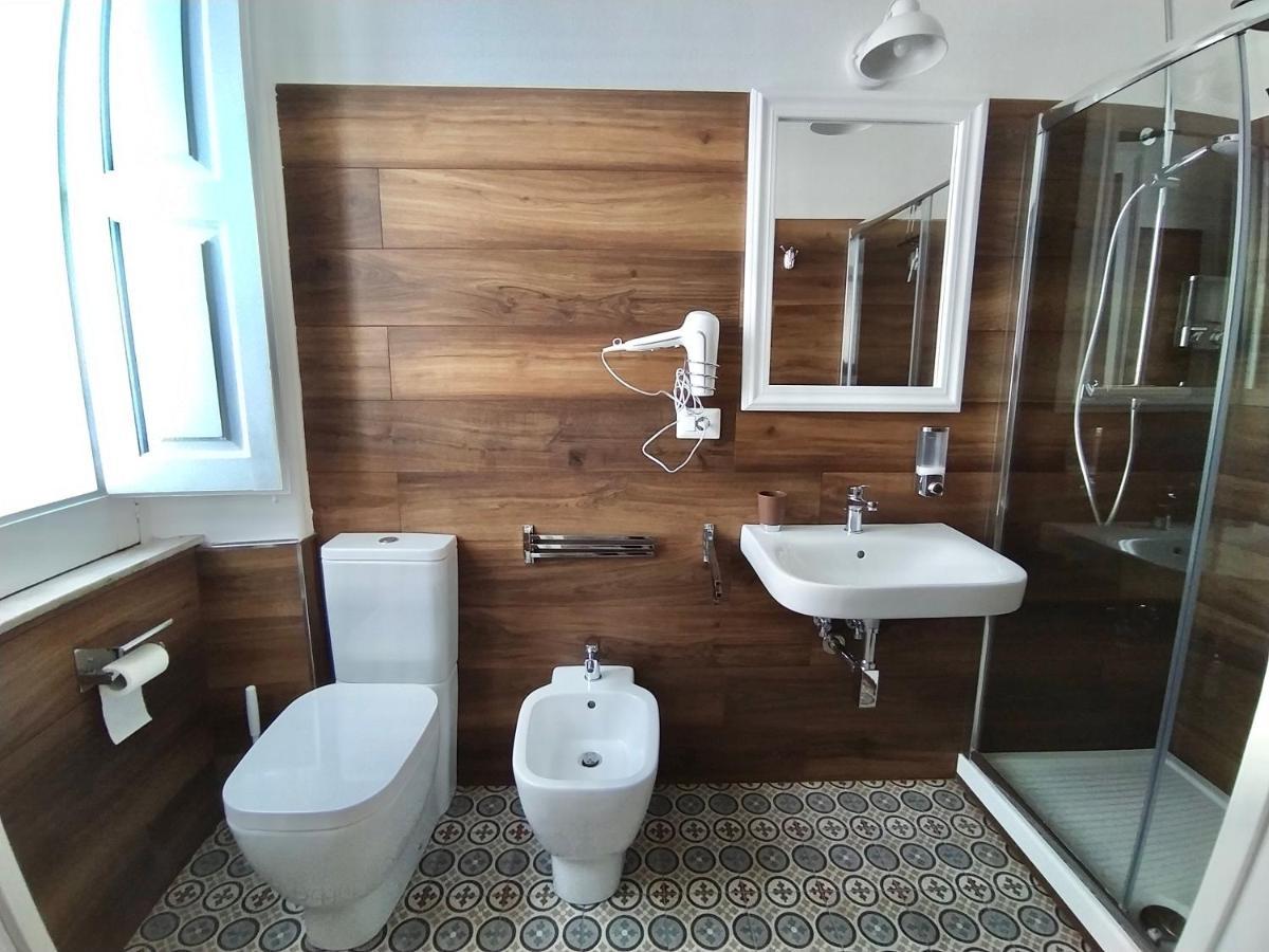 Hotel ProtoDomus Bronte Esterno foto